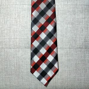 Checkered Elegant Towncraft Dress Tie